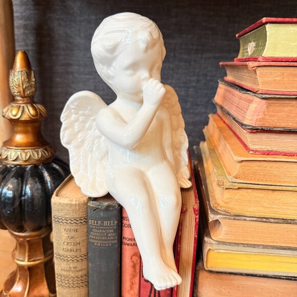 Vintage Shelf Sitting Thumb Sucking Angel Baby Cherub Sits Anywhere - Picture 5 of 16